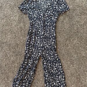 Vici Navy and White Floral Short-Sleeve Jumpsuit